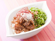 豚肉の甘辛スタミナ丼の写真