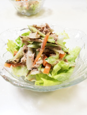 リメイク!出汁をとった後の、昆布でサラダ