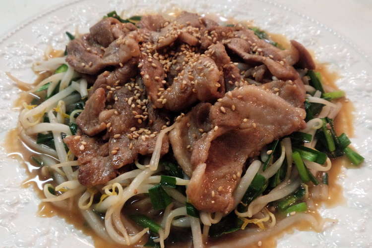 豚のポン酢にんにく炒め ニラもやし和え レシピ 作り方 By クリームステッチ クックパッド 簡単おいしいみんなのレシピが352万品