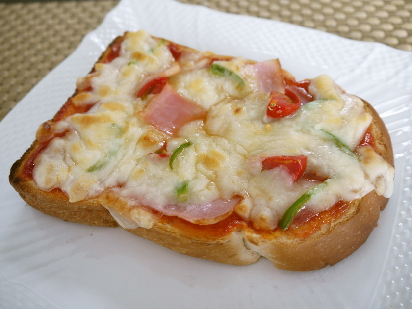  Toppers Pizzaのベーコントッパーピザのレシピ