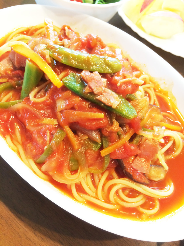 トマトスープのスパゲッティの画像
