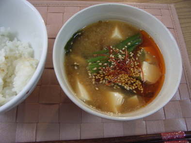 簡単スパイシー☆味噌汁DE　タンタン麺の写真