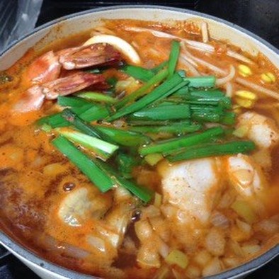 韓国 海鮮チゲ ヘムルタンの写真