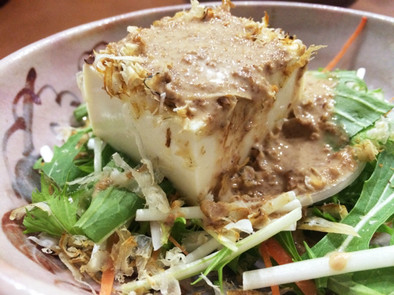 水菜と豆腐のごまドレサラダの写真