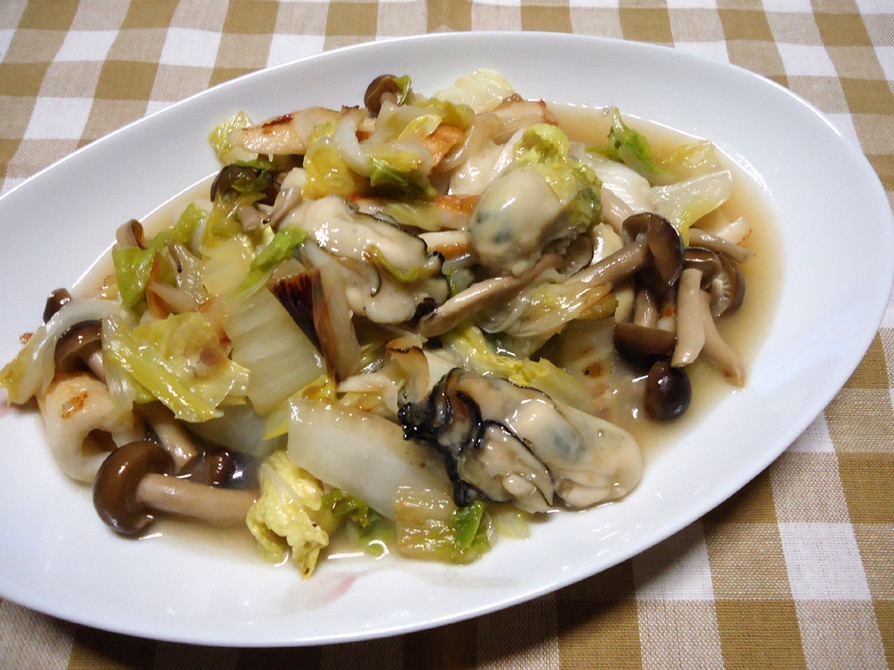 牡蠣と白菜の塩麹蒸し焼き（丸新本家）の画像