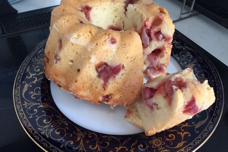 ギリシャヨーグルトとフレッシュ苺のケーキ レシピ 作り方 By ポピンズ家 クックパッド 簡単おいしいみんなのレシピが350万品