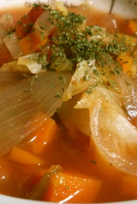季節の野菜スープ ミネストローネ風