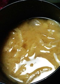 玉ねぎと、油揚げのお味噌汁
