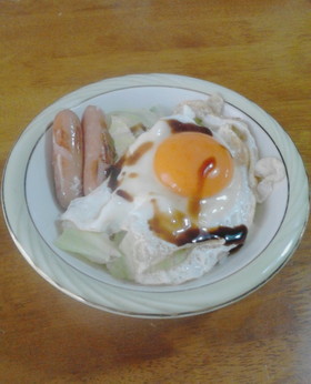 しっかり朝御飯 - 目玉焼き丼