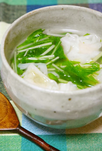 シャキシャキ水菜と海老焼売の塩スープ
