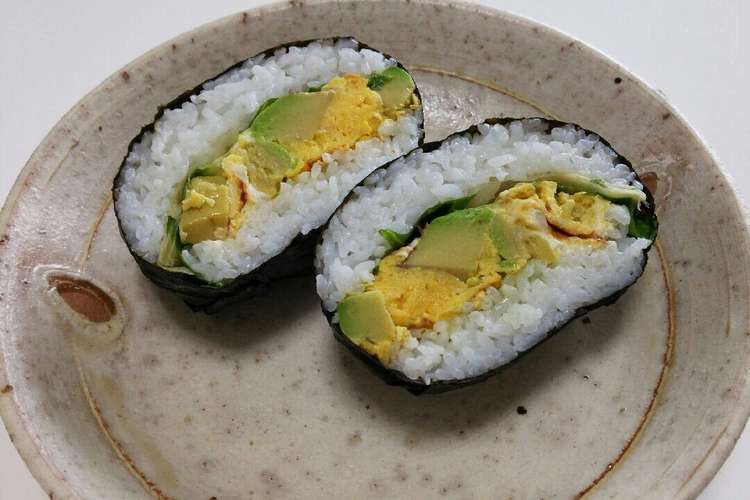 アボカドクリームチーズおにぎらず レシピ 作り方 By Katoryo クックパッド 簡単おいしいみんなのレシピが364万品