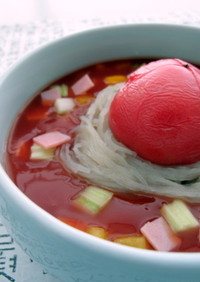 トマトゼリースープの冷麺