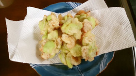 簡単!そら豆とエビのかき揚げ