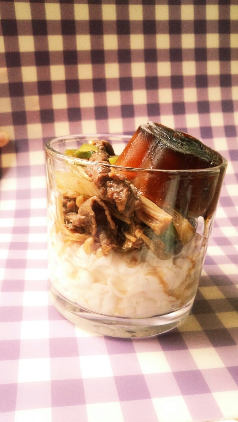 ダイエット☆こんにゃく冷麺弁当　牛すき風の画像