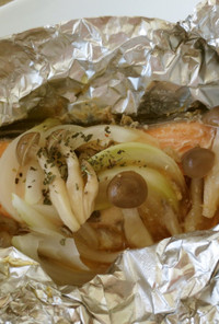 鮭の簡単ホイル包みのメイン料理♡