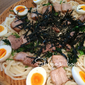 夏にオススメ☆スタミナざるうどん!