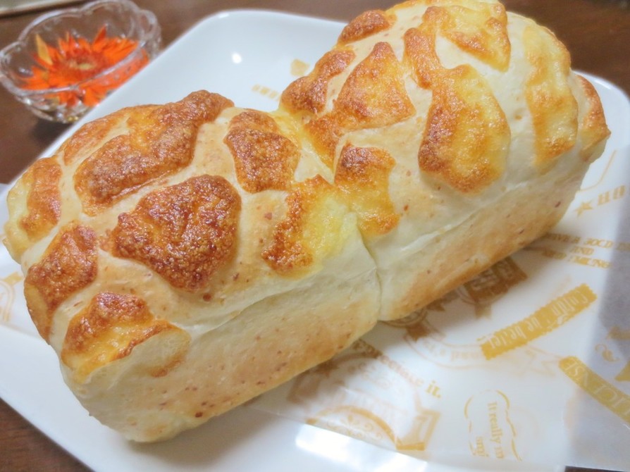 パウンド型deクミン風味☆チーズ食パンの画像