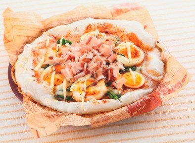ホウレンソウと卵のテリヤキお餅ピザの写真
