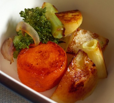 オリーブオイルで焼き野菜の写真