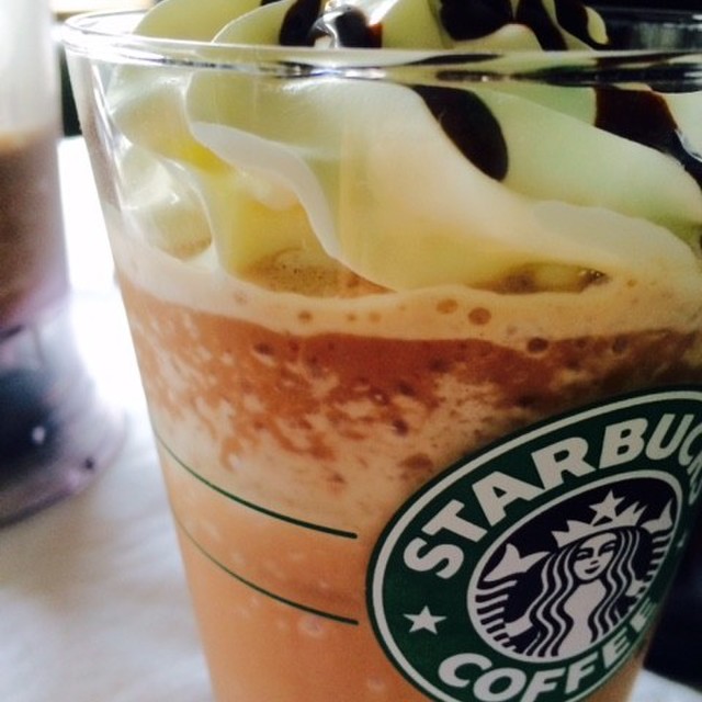 Cafefrappeコーヒーフラペチーノ レシピ 作り方 By King629 クックパッド 簡単おいしいみんなのレシピが354万品