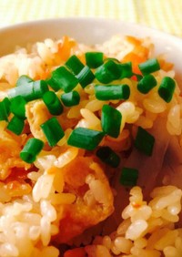 優しい味の根菜の炊き込みご飯