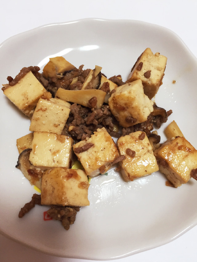 豆腐ひき肉エリンギの炒め物 ♡の画像