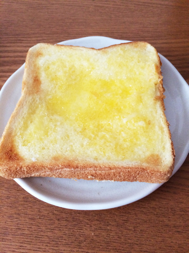 朝食や小腹すいた時に☆シュガートーストの画像