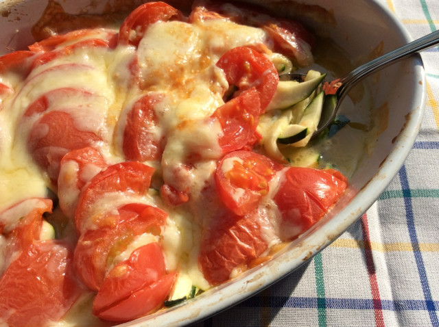 大量消費ズッキーニとトマトのチーズ焼き☆の画像
