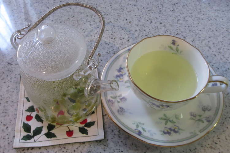 カモミールとルイボスのお茶 レシピ 作り方 By Gingamom クックパッド 簡単おいしいみんなのレシピが350万品