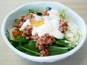 暑い日に!納豆温玉うどん