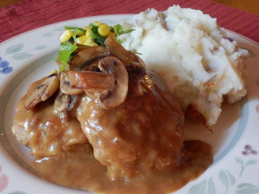 ハンバーグとオニオンブラウングレービー by Mrs♡Missy 【クックパッド】 簡単おいしいみんなのレシピが396万品