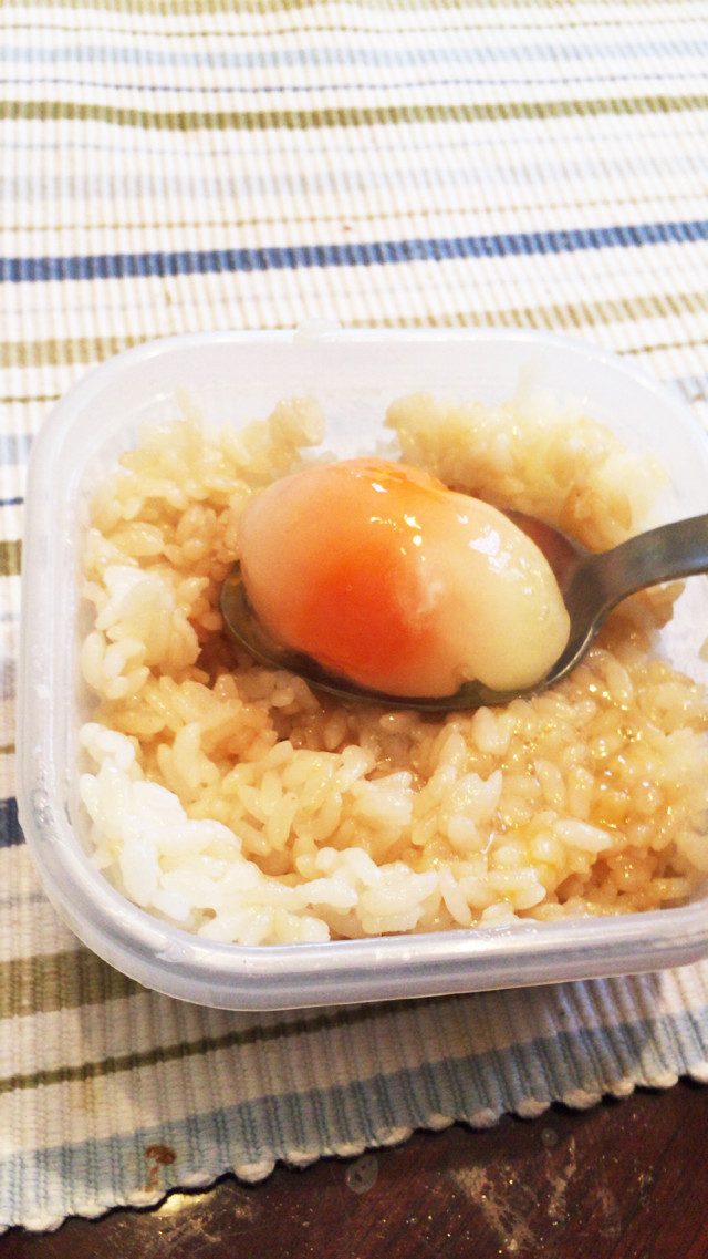 冷凍卵のたまごかけご飯の画像