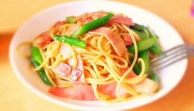 アスパラとベーコンのパスタ