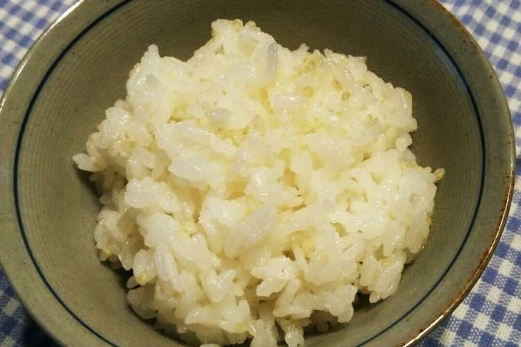 炊飯器 簡単 キヌアご飯 レシピ 作り方 By たぬぴぃ クックパッド 簡単おいしいみんなのレシピが370万品