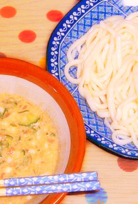 夏においしい！ごまみそ味の冷汁うどん