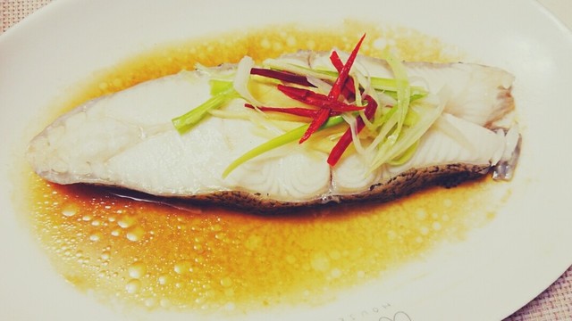 台湾料理 清蒸鱈魚 をレンジで時短に再現 レシピ 作り方 By インリンの中華ごはん クックパッド 簡単おいしいみんなのレシピが350万品