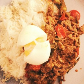 オクラとトマトのカレー