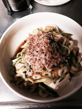 野菜たっぷり豆腐サラダ