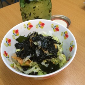 海苔ドレッシングのジャーサラダ弁当