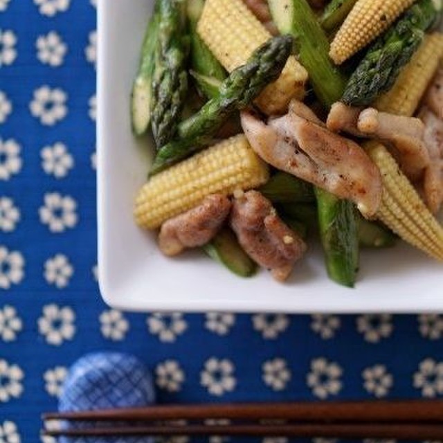 鶏肉とヤングコーン アスパラのバター醤油 レシピ 作り方 By Kt121 クックパッド 簡単おいしいみんなのレシピが360万品