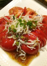 簡単＊トマトとしらすのサラダ
