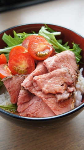 簡単、ローストビーフ丼