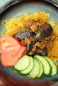 茄子とピリ辛✸肉味噌の焼き麺