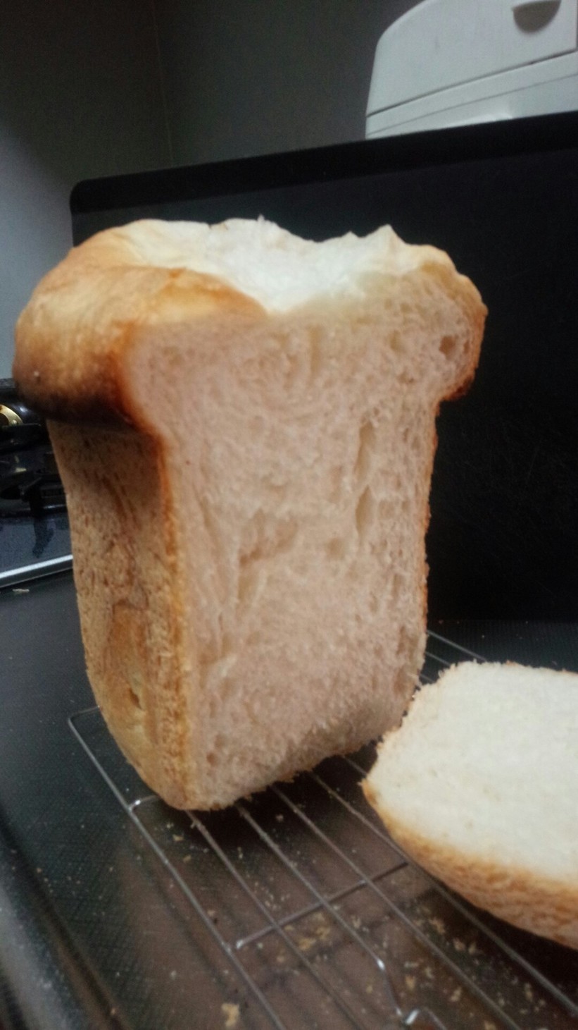 ふわふわ☆塩麹とオリーブオイルの食パンの画像