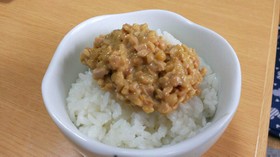 味噌納豆ごはん