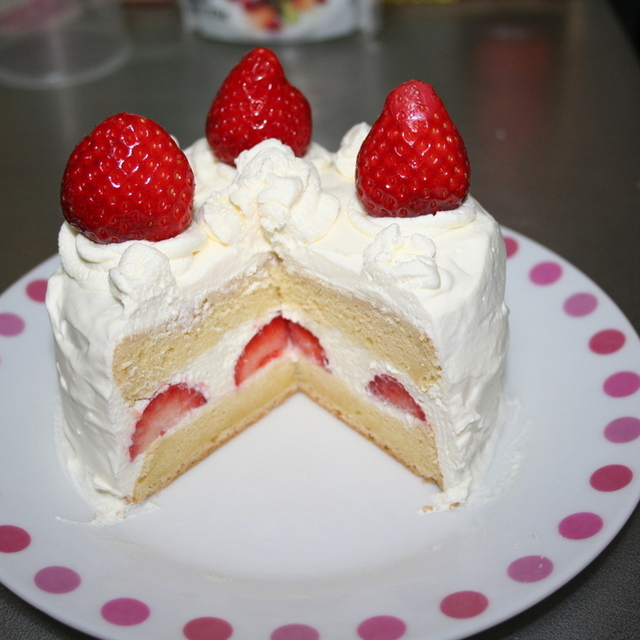 簡単ショートケーキ レシピ 作り方 By 波乗りクマ クックパッド 簡単おいしいみんなのレシピが352万品