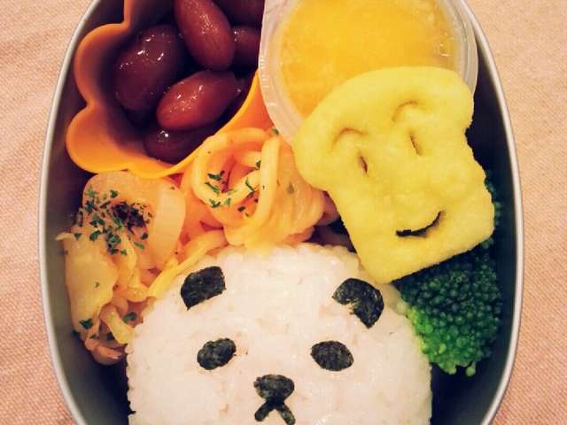 簡単 パンダおにぎり レシピ 作り方 By カピバラ55 クックパッド