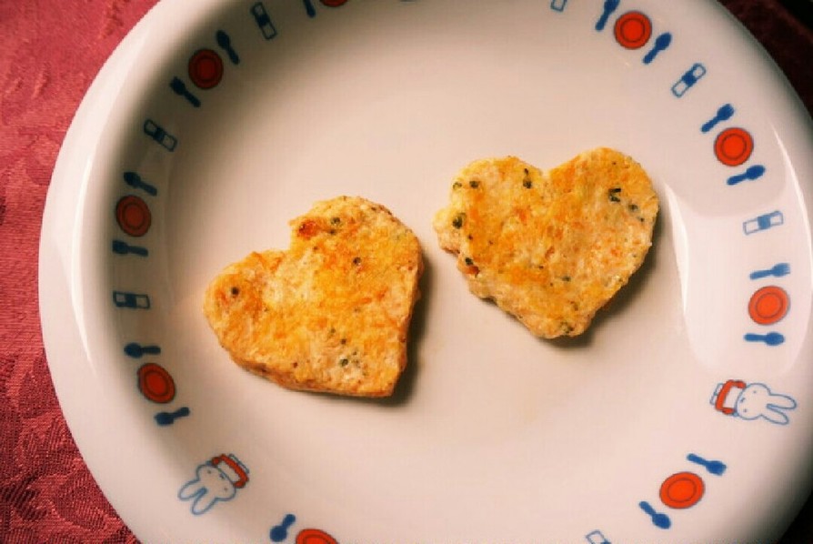 離乳食☆誕生日にハートのお豆腐ハンバーグの画像