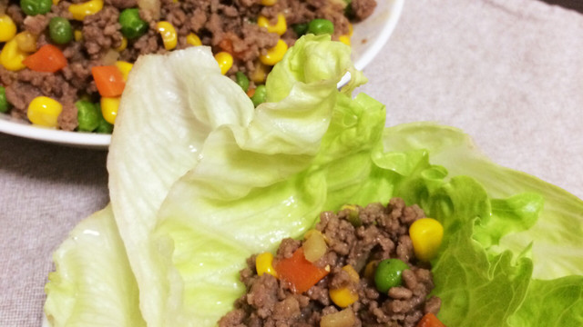 簡単 ひき肉のレタス包み レシピ 作り方 By あッい クックパッド 簡単おいしいみんなのレシピが358万品