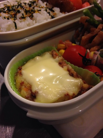お弁当にチーズ肉じゃが♫冷凍可の写真
